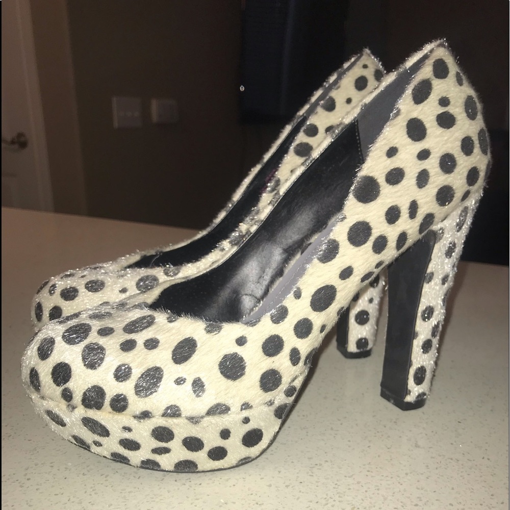 Shoes (never worn)